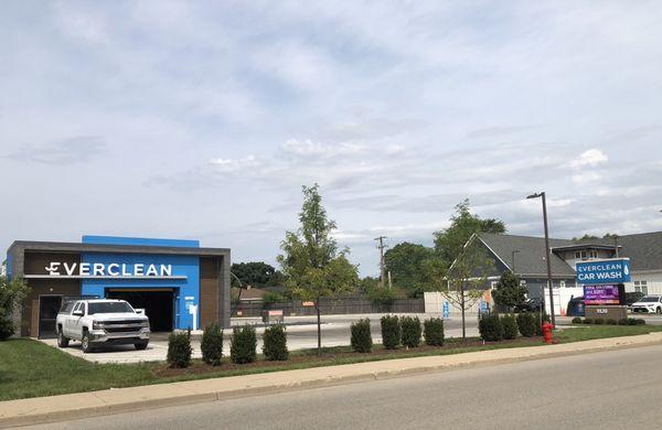 Another new car wash in the area.