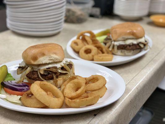 Mushroom Swiss burger