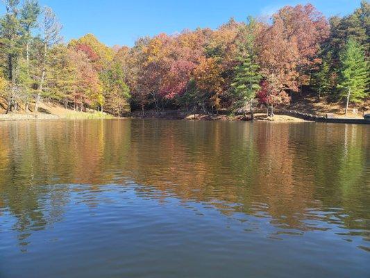 Lake at kingdom come park