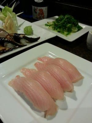 look at the freshness, very authentic scrumptious yellow tail sushi