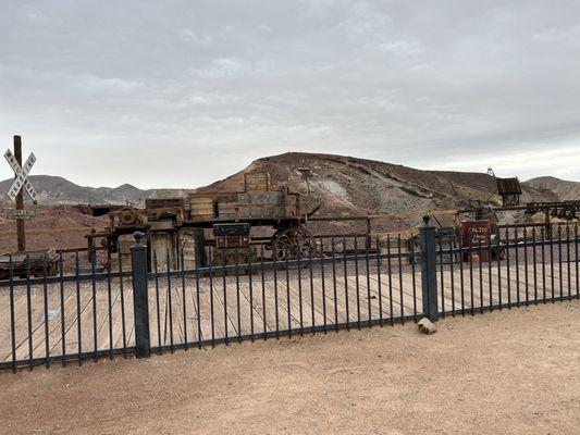 Train that takes you through the mining caves