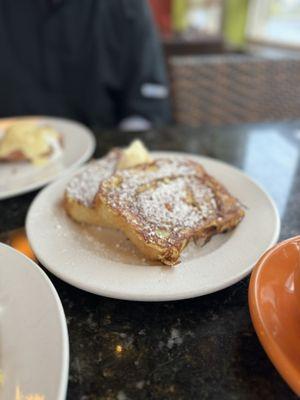 HOUSE BAKED CINNAMON BREAD FRENCH TOAST