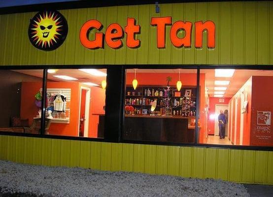 Get Tan- Hottest Spot to Tan in Red Wing