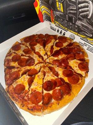 medium pepperoni pizza