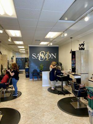 Salon 81