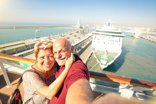 Selfie in front of the Ship!