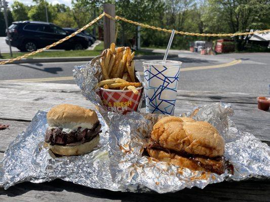 Pit Beef and St Louis Rib sandwich (April 2023)