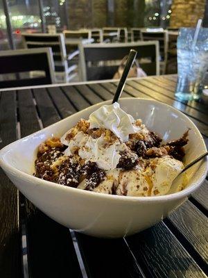 Old Fashioned Sundae  w/ walnuts and brownie pieces