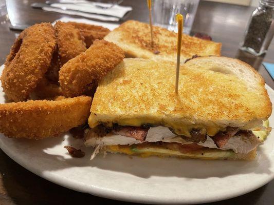 Chicken melt with onion rings