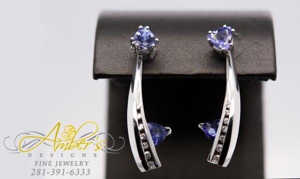 We all love a beautiful blue tanzanite stone. We have a matching necklace to go with the earrings here at Ambers!