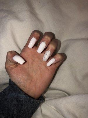 nails