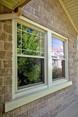 Close up on beige Prairie Grid Windows