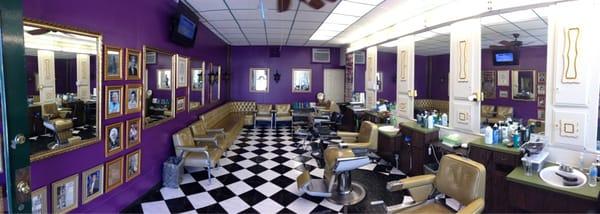 Giovanni's barbershop in Van Nuys California