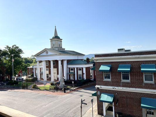 View of Fincastle courthouse from restaurant