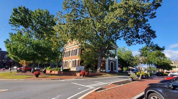 The view of the court hours house across the street