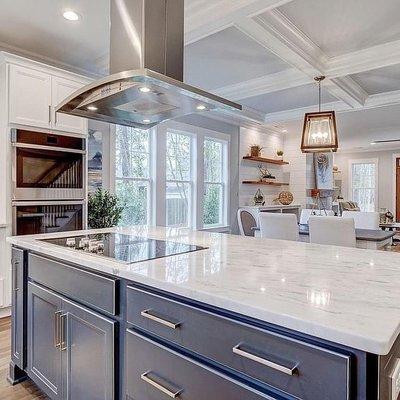 Kitchen island, open concept floor plan.