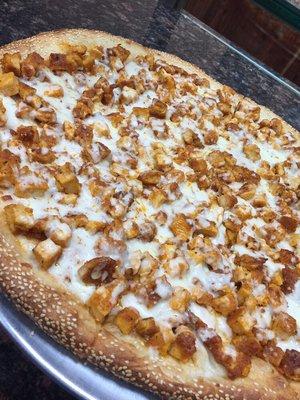 One of our best selling pizza, the one and only buffalo chicken pizza !