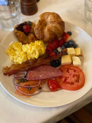 Christmas Breakfast Buffet 12/25/19