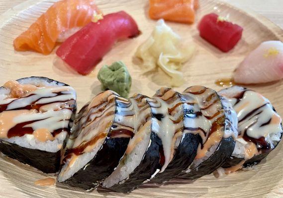 Sushi Combo 2 King Kong Roll Nigiri Tuna Nigiri Salmon Nigiri Red Snapper Sashimi Salmon Sashimi Red Snapper Sashimi Tuna