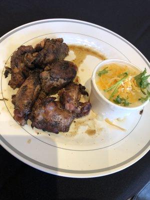 Smoked Wings, Cheese Grits