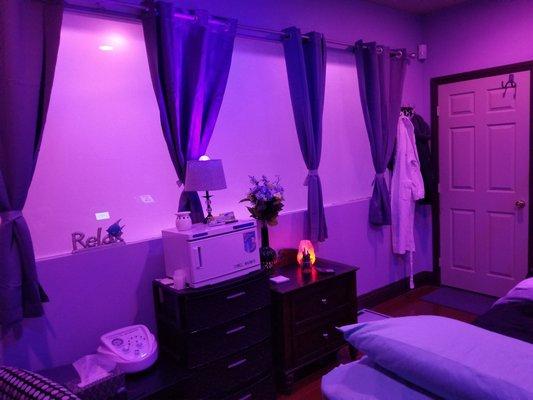 our treatment rooms offer a very tranquil, relaxing and Spa-Like setting with music, scents and mood lighting