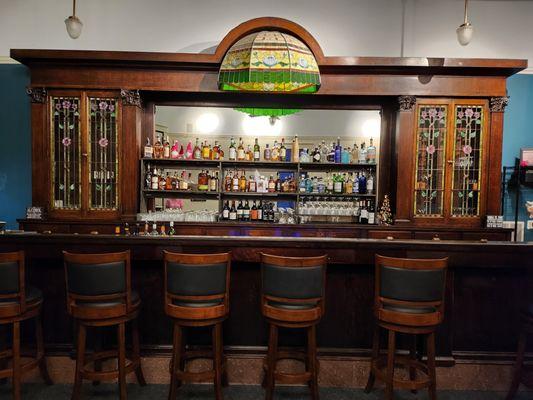 Original bar brought to Oregon in 1909.  The first Tiffany bar in oregon.