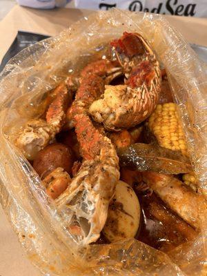 Mixed Sauce Crab, Lobster & Shrimp Boil