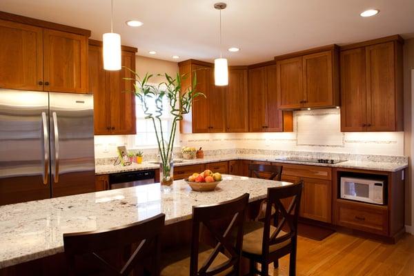 LED under cabinet lighting, LED recessed lighting, Island pendant lights