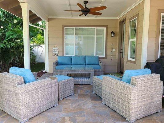 The Conversation 6 Piece
- Gray wicker
- Aqua blue cushions
EWA BEACH, HI