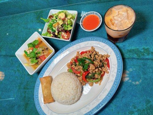 Pad Ka Pao (Lunch Special)