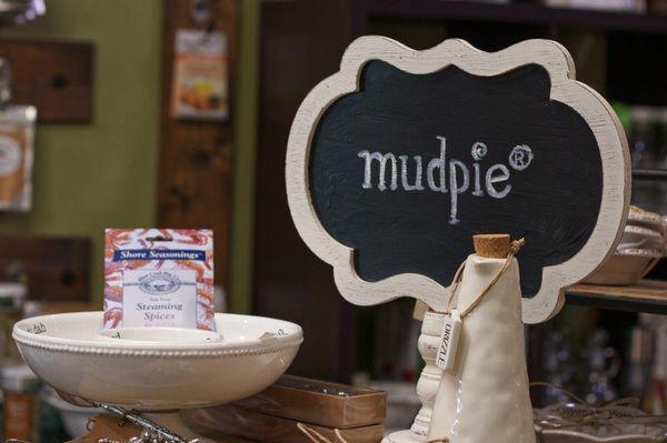 Mud Pie is a lifestyle brand that creates delightful gifts to inspire life's sparkling moments.