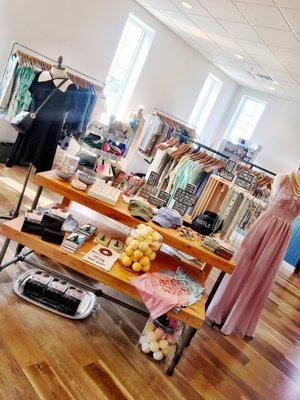 Gorgeous clothing boutique - huge variety of unique items