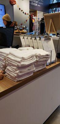 Guest towels