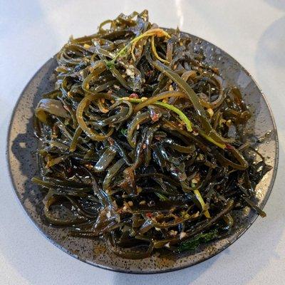 Seaweed Salad in Chili & Garlic Sauce