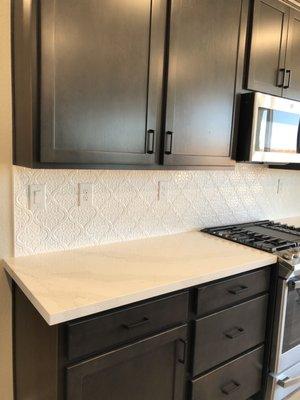 Kitchen Backsplash, Lantern Tile