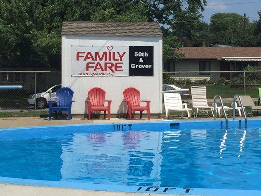 Advertising at Robin Hill Pool