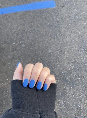 matte gel mani