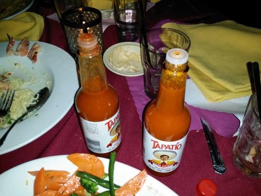 I had bad valentines with my pregnant wife n table of 8.  We asked for sauce n brings a crusty bottle no cap. Bad manager Stew