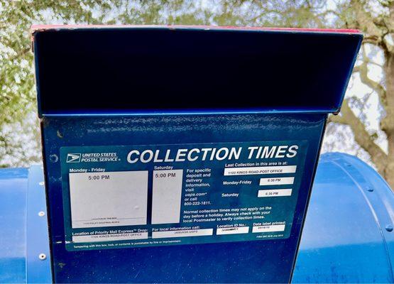 Collection Times plus Package Drop Off only during the week by 5PM, no other services - December 2022