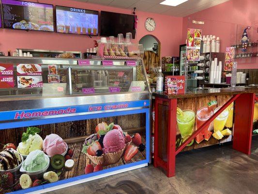 Ice cream and fruit water