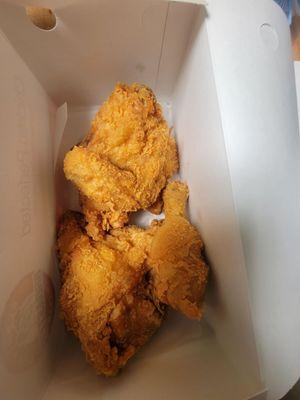 4 piece mixed broasted chicken