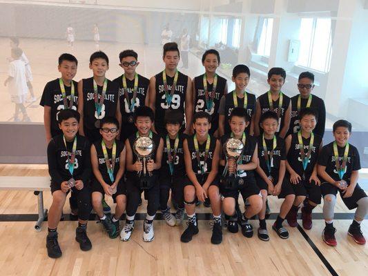 SoCal Elite 6th Grade Grey and Black Team 3rd PLACE  AAU WEST COAST DIVISION II & III NATIONAL CHAMPIONSHIP 2017