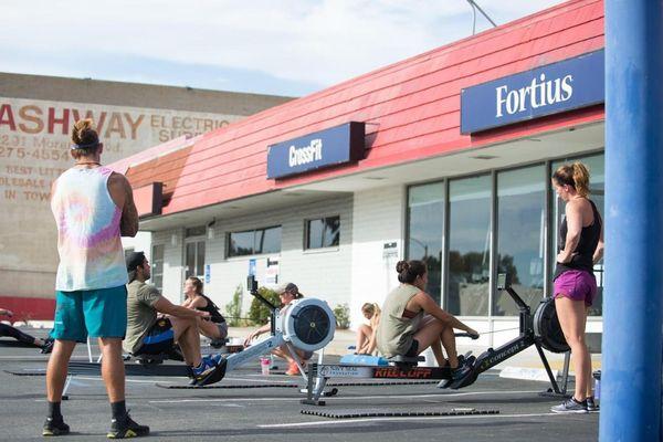 Outdoor Fitness in compliance with the California Regional Stay-at-Home orders!