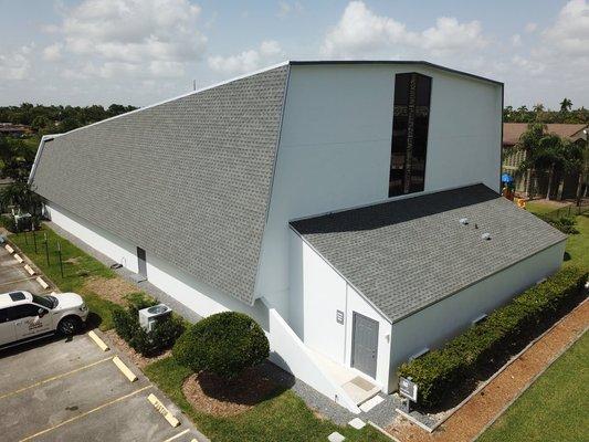 GAF Timberline HD dimensional roof shingle, color "Slate Grey" was installed on a church.