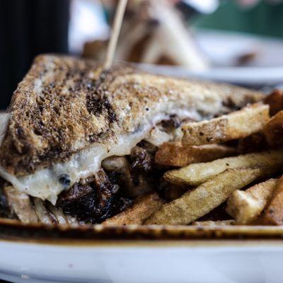 Pork belly Rueben