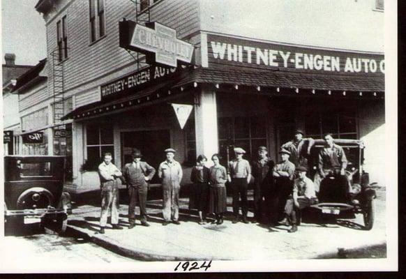 Whitney's employees 1924