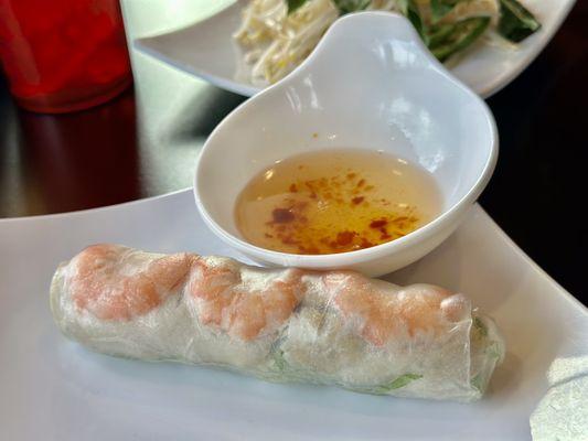 Pork and shrimp spring roll