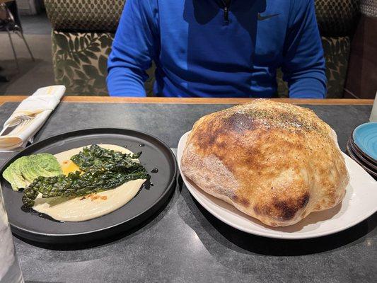 Balloon Bread Hummus