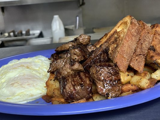 Grass fed beef Steak & Eggs