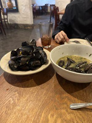 Mussels in the white souce